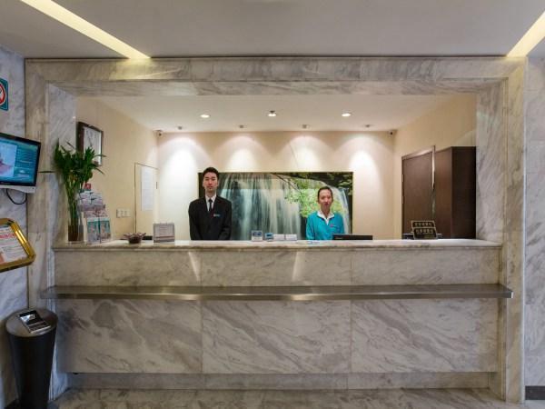 Jinjiang Inn Shanghai Maotai Road Exterior photo