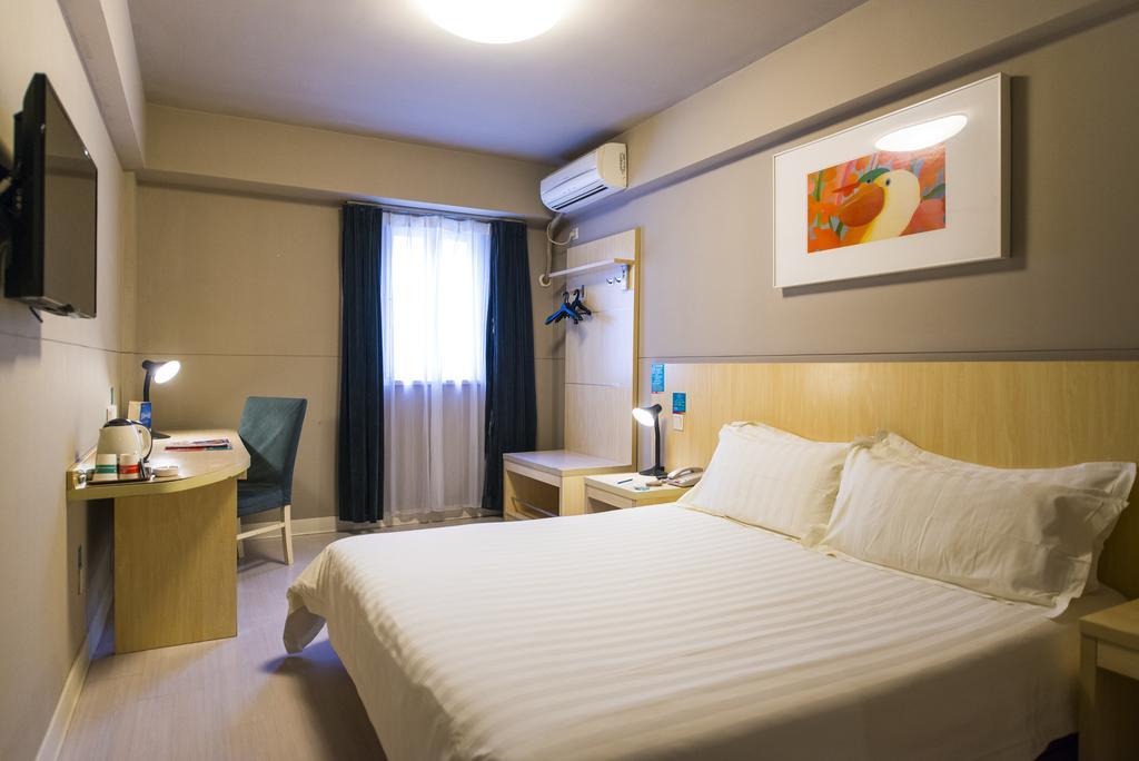 Jinjiang Inn Shanghai Maotai Road Exterior photo